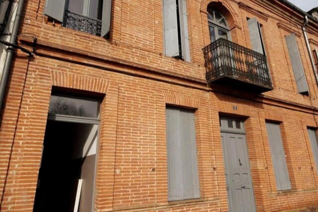 Le Cours Foucault - 3 Appartements - 8 Couchages Montauban Luaran gambar